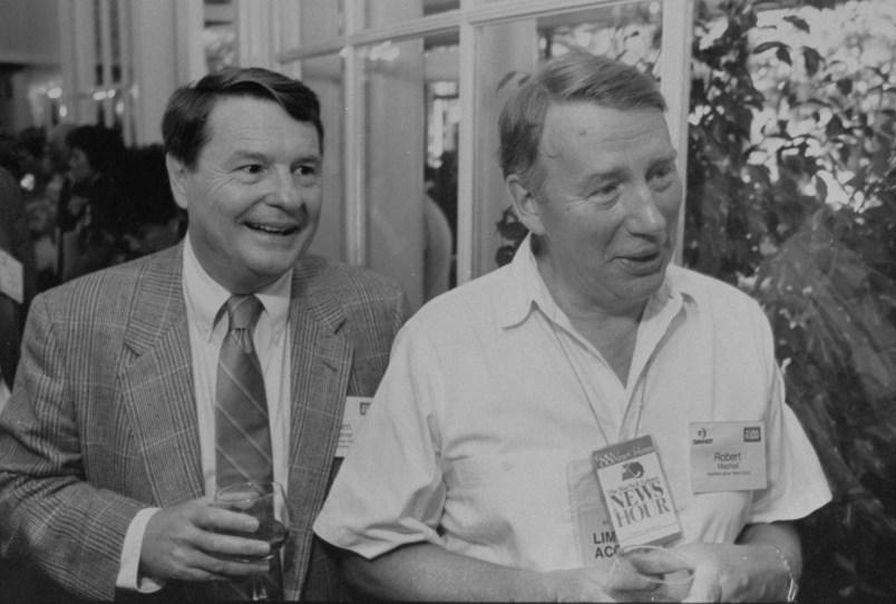 MacNeil/Lehrer News Hour anchors Jim Lehrer and Robert MacNeil at Republican Convention. (Photo by Ed Lallo/Getty Images)