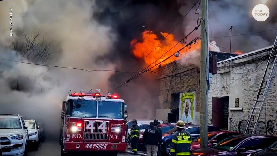 A New York City supermarket in the Bronx caught fire in March 2023 due to flames sparked by a lithium-ion battery.