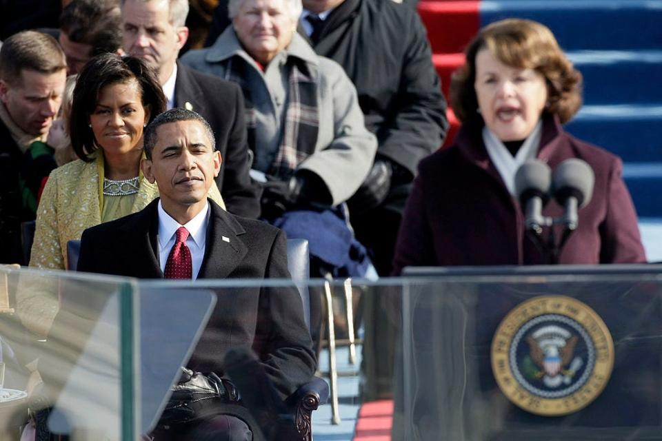 Dianne Feinstein presides over the 2009 inauguration