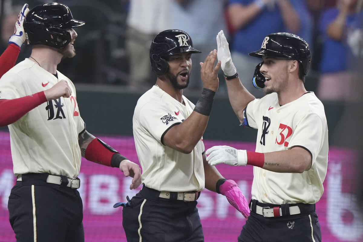 Texas Rangers Still Ahead in the AL West - The Forkball