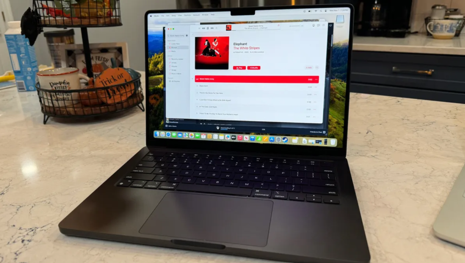 Apple MacBook Pro 14-inch (M3 Max)