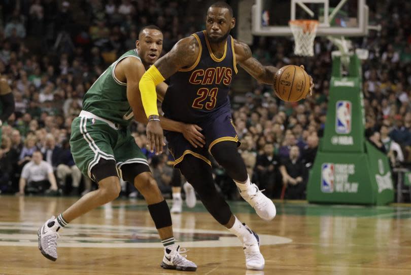 LeBron James Avery Bradley