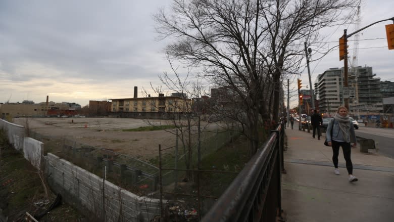 Move over Rail Deck — Toronto's getting a new park at Front and Bathurst