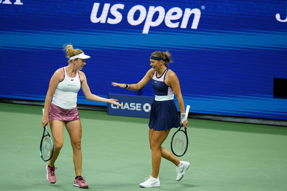 Lucie Hradecká, right, and Linda Nosková, of the Czech Republic, celebrate during their first-round doubles match against Serena Williams and Venus Williams, of the United States, at the U.S. Open tennis championships, Thursday, Sept. 1, 2022, in New York. (AP Photo/Frank Franklin II)