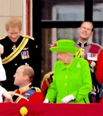 This GIF of the Queen telling off Prince William is taking over the internet.
