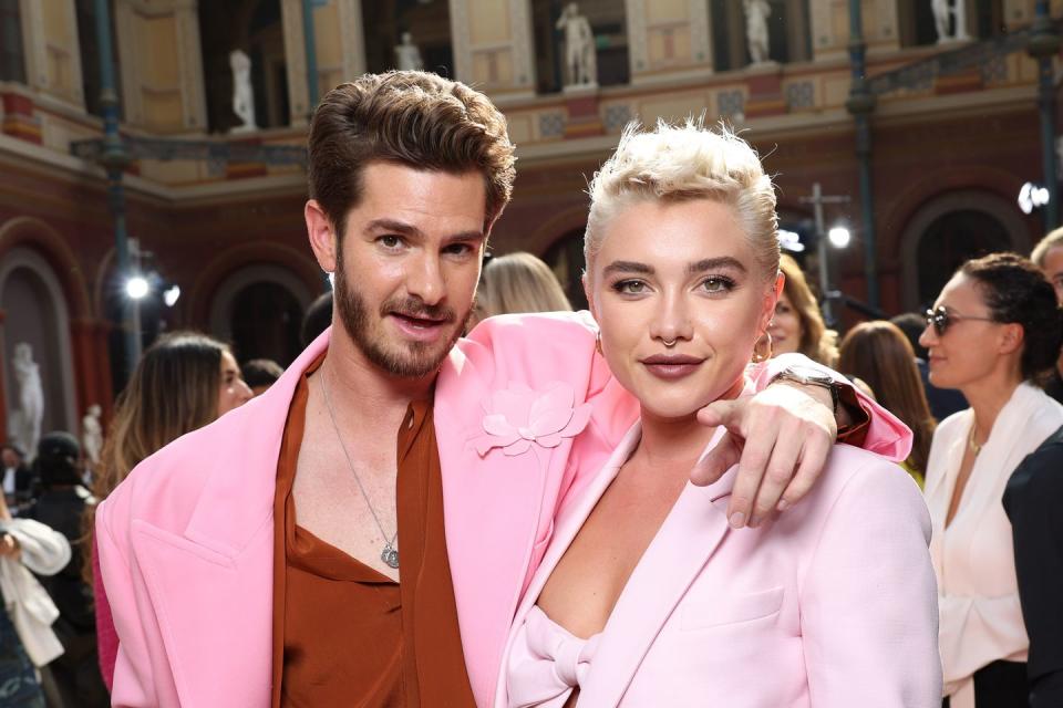 andrew garfield, florence pugh