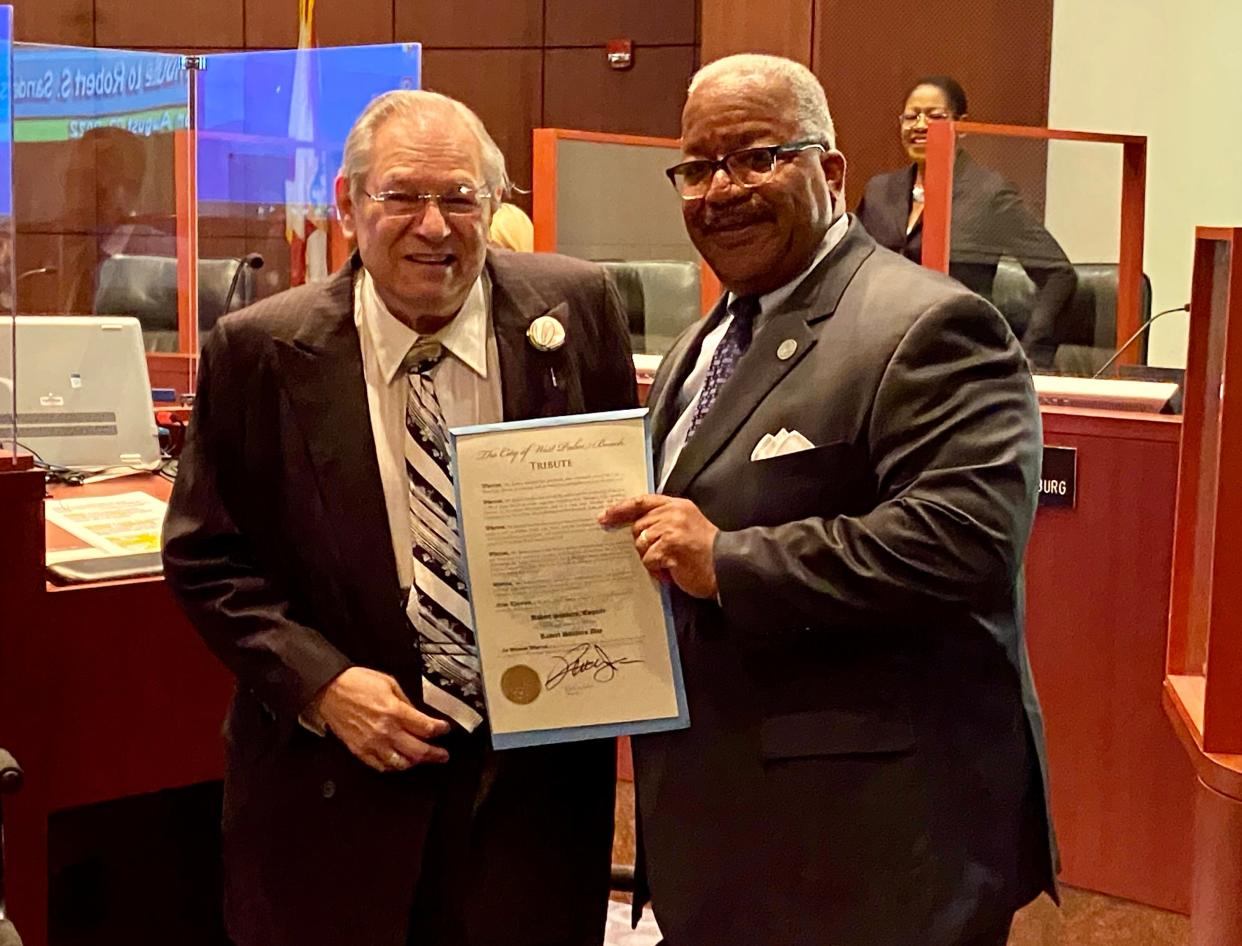 A packed audience of political and business leaders were on hand Monday night as former West Palm Beach City Administrator Bob Sanders was honored for his work in several city-defining projects.