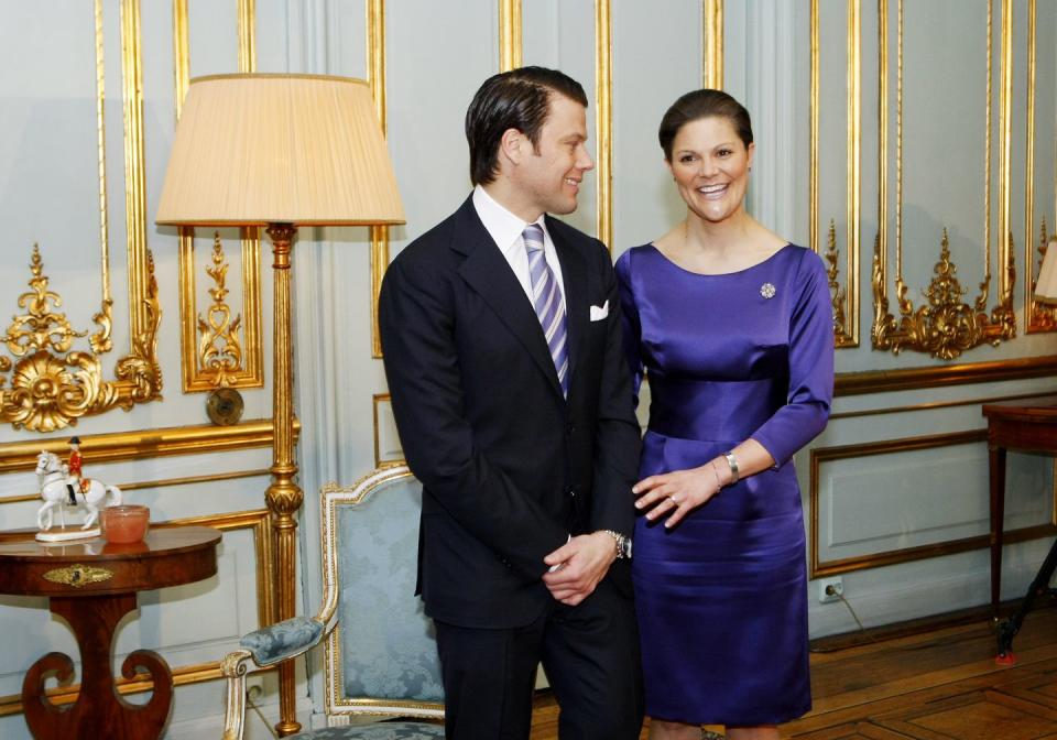 princess victoria of sweden announces her engagement to mr daniel west