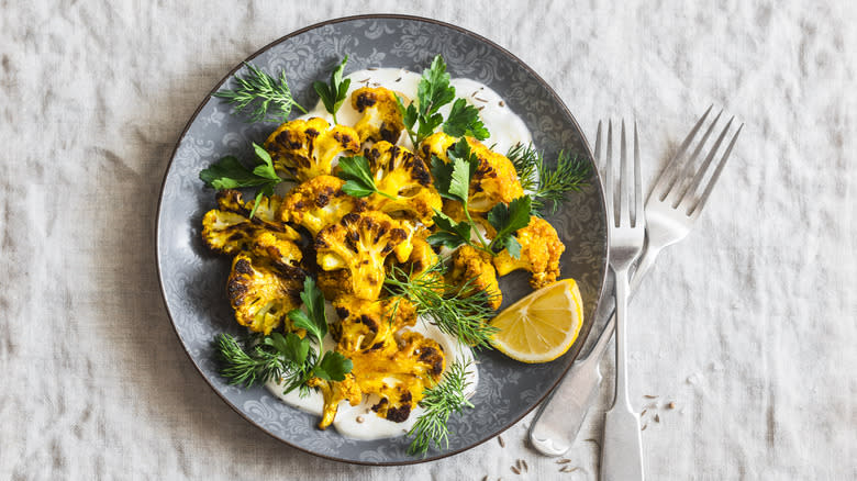 roasted cauliflower with turmeric