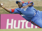 Bermuda’s Dwayne Leverock, a policeman by trade weighing in at 127kg, took one of the World Cup’s greatest catches in 2003. Fielding at wide first slip, the ball flew to the right of Leverock and he responded with athleticism unexpected from a man of his size, launching himself to his right to pull off a spectacular one-handed catch.