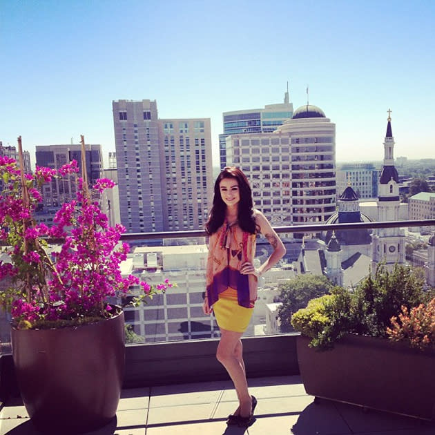 Celebrity Twitpics: Cher Lloyd is currently touring across America, with her debut single charting in the top 10. The singer tweeted this gorgeous picture of herself in the sunshine, alongside the simple caption: “Sacramento (:”