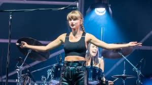 Taylor Swift Joins Haim for Surprise Appearance at London Concert: ‘I Haven’t Been on a Stage in a Very Long Time’