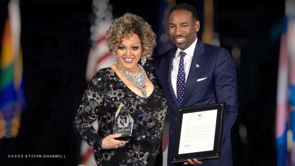 Charlie Brown with Atlanta Mayor Andre Dickens receiving the Phoenix Award in October 2022 at Atlanta City Hall.