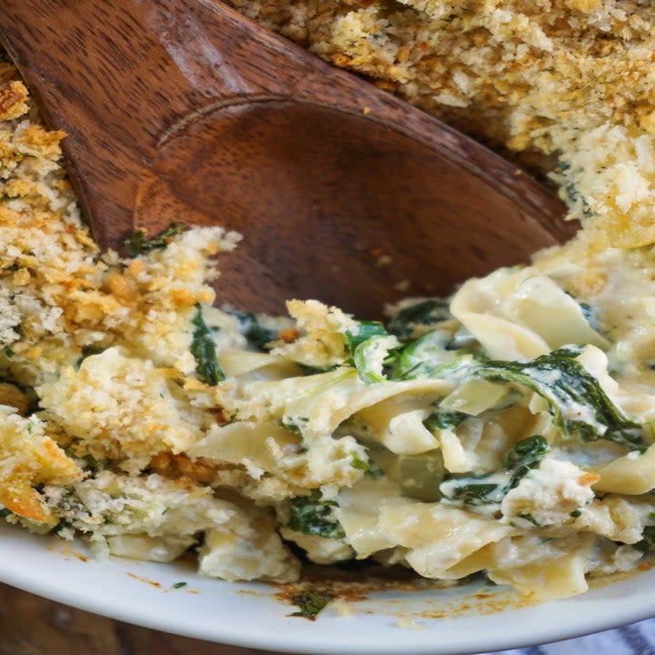 A creamy ricotta spinach noodle kugel.