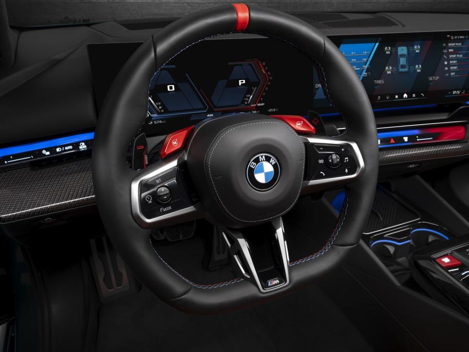 2025 bmw m5 debut photos