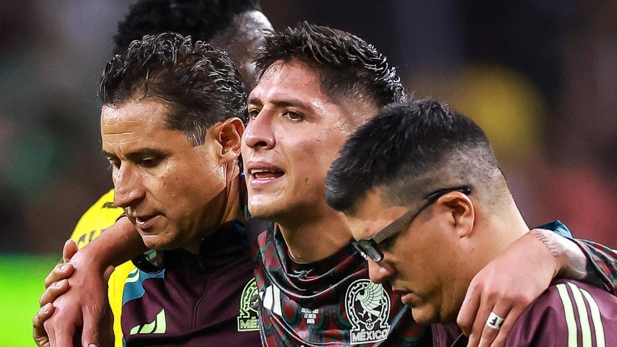 West Ham in talks with Mexican officials regarding Alvarez’s injury