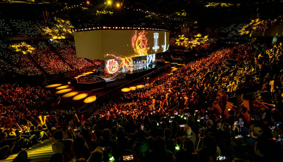 PARIS, FRANCE - NOVEMBER 10: --- during 2019 League of Legends World Championship Finals at AccorHotels Arena on November 10, 2019 in Paris, France. 