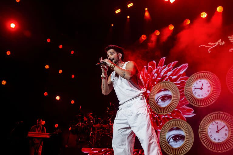 Con Evaluna y Ricardo Montaner como invitados especiales, la noche de Camilo en el Movistar Arena fue una fiesta