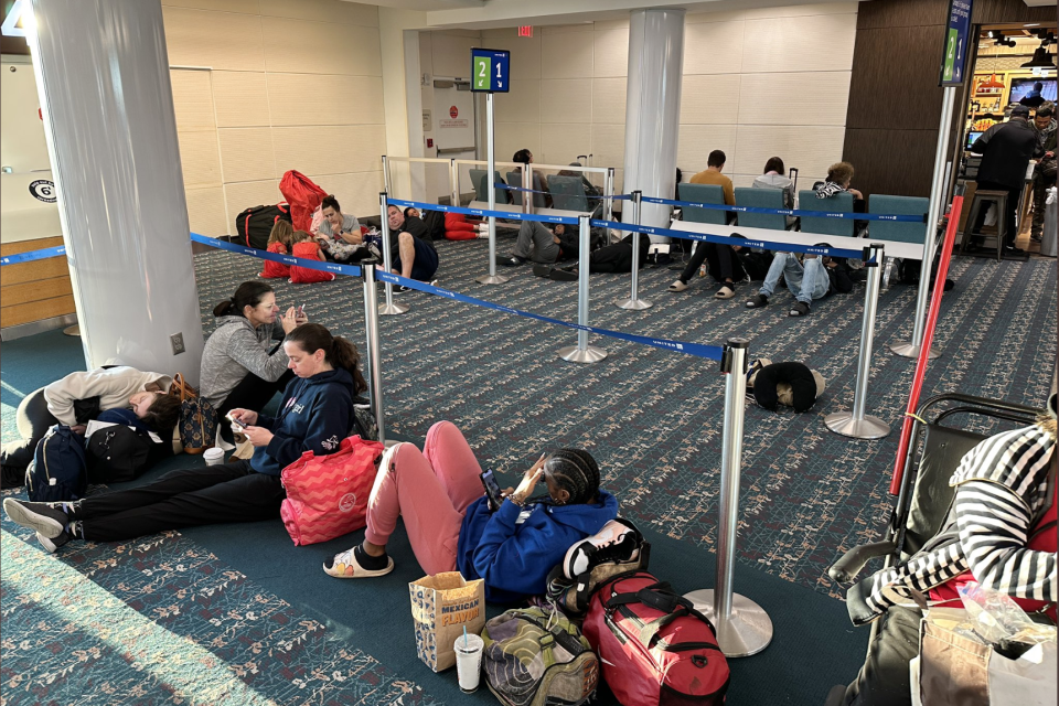 Passengers at Orlando International Airport on Wednesday morning.  (Courtesy of Lou Mongello)