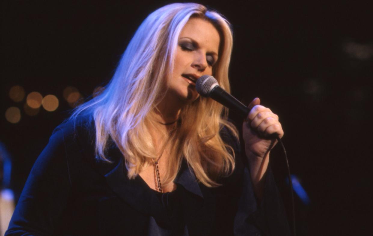 Trisha Yearwood performs on "Austin City Limits" during the show's 25th season. Yearwood will be inducted into the "ACL" Hall of Fame in October.