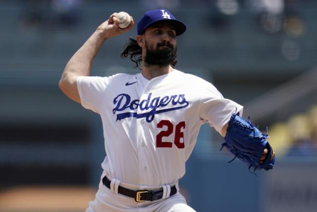 Dodgers' Tony Gonsolin first to reach 9 wins