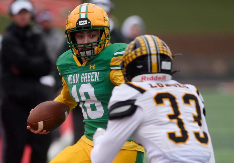 New Deal's Dallas Sumner runs with the ball against Cisco in the Region I-2A Division I semifinal, Friday, Nov. 25, 2022, Wolf Stadium in Colorado City. 