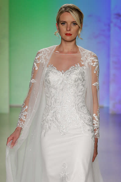 Alfred Angelo Spring 2017 Bridal Show With Disney Weddings