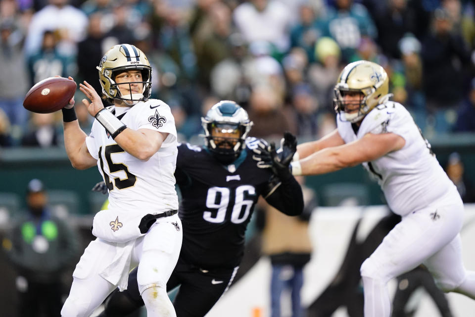 New Orleans Saints' Trevor Siemian passes during the second half of an NFL football game against the Philadelphia Eagles, Sunday, Nov. 21, 2021, in Philadelphia. (AP Photo/Matt Rourke)