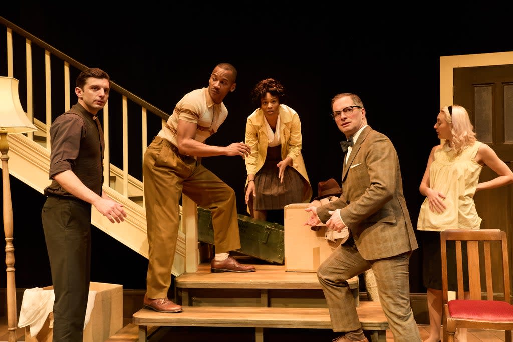 The cast of Clybourne Park (Photo by Mark Douet)