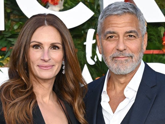 Julia Roberts and George Clooney attend the "Ticket To Paradise" World Premiere at Odeon Luxe Leicester Square on September 07, 2022 in London, England.