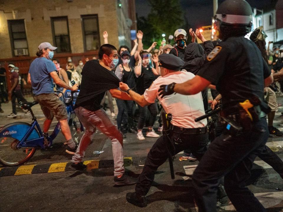 police protest nypd