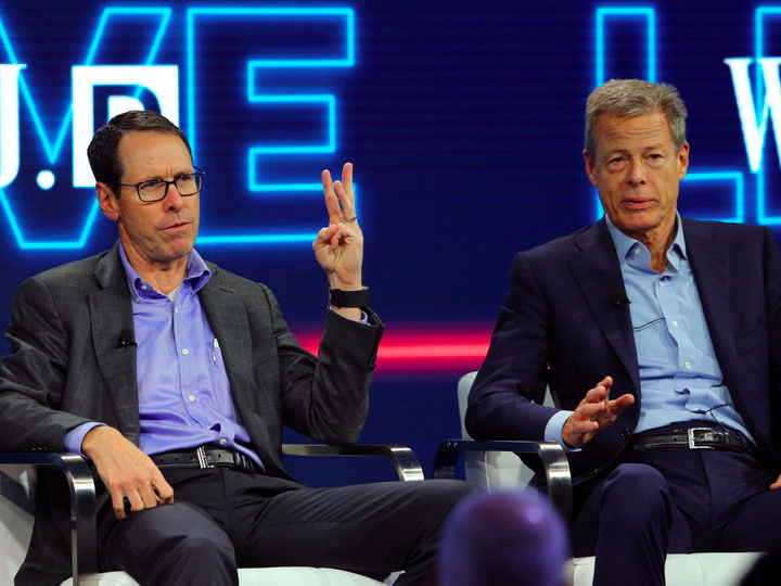 AT&T CEO Randall Stephenson (L) and Time Warner Inc CEO Jeff Bewkes discuss their companies' proposed merger at the WSJD Live conference in Laguna Beach, California October 25, 2016.</p>
<p> REUTERS/Mike Blake 