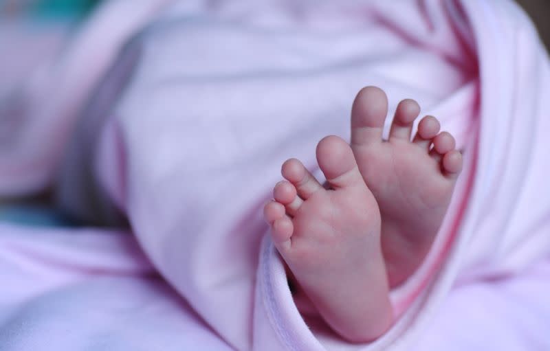 ▲烏茲別克一對兄妹亂倫後產下1名男嬰，但這名男嬰一出生罹患「嚴重的先天性魚鱗癬症（ichthyosis）」的遺傳疾病，出生2小時又10分鐘，就在保溫箱內因多重器官衰竭，不幸夭折。（示意圖／取自pixabay）
