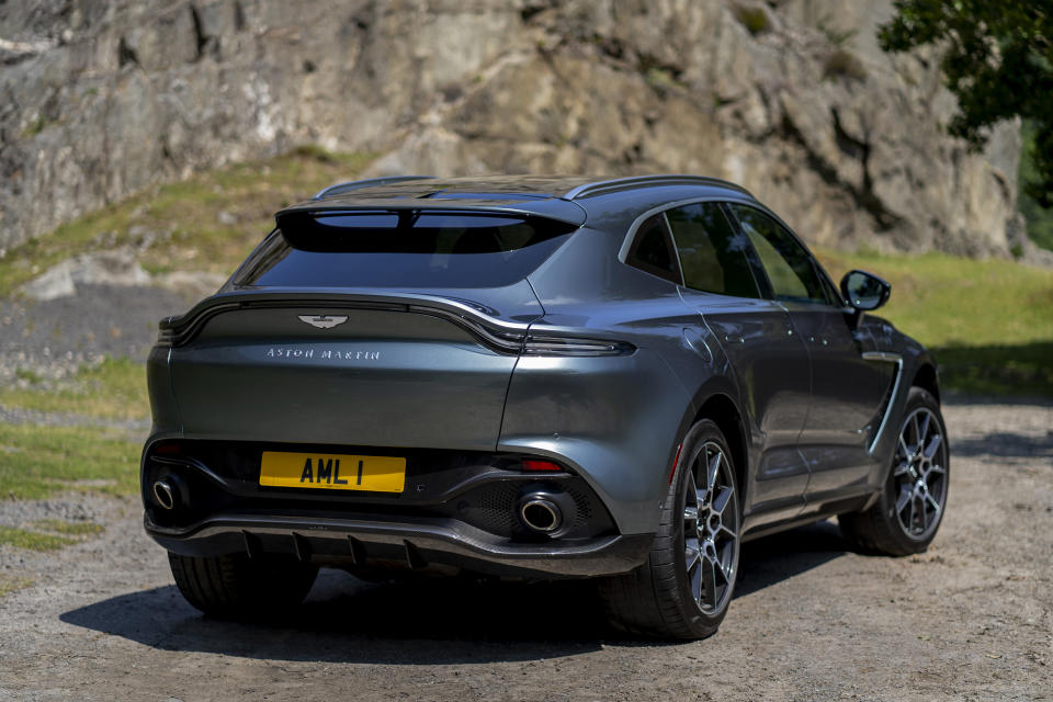 2021 Aston Martin DBX SUV