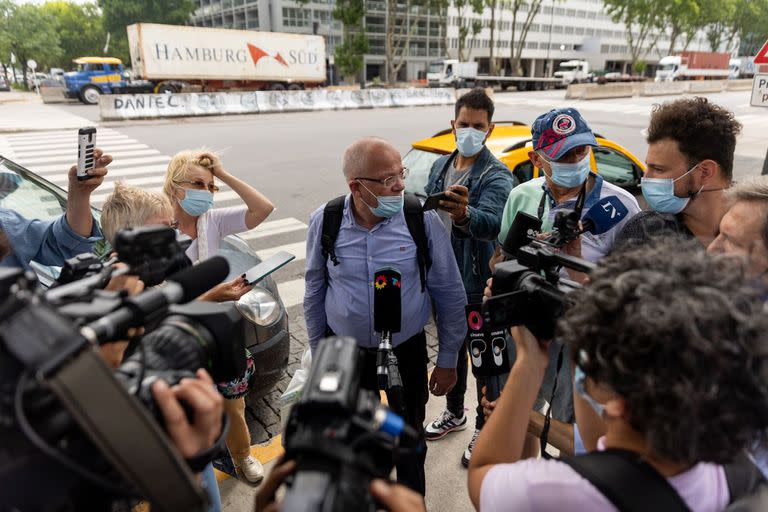 Los turistas del crucero que no fueron aislaron bajaron en la ciudad de Buenos Aires