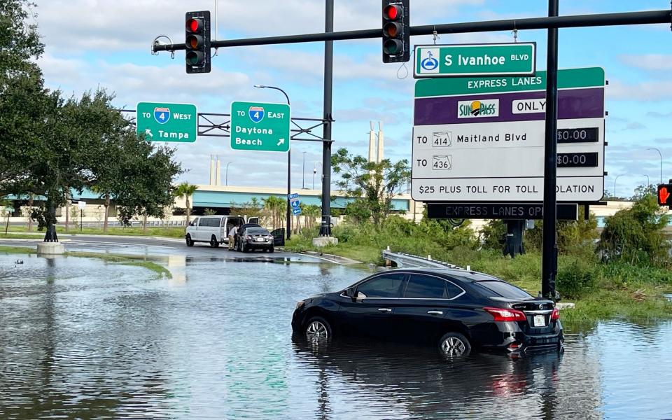 Car in Orlando - Gary Bogdon/EPA-EFE/Shutterstock