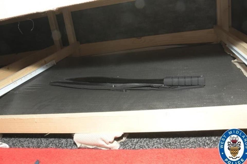 The knife used to killed Shawn Seesahai (West Midlands Police/PA)