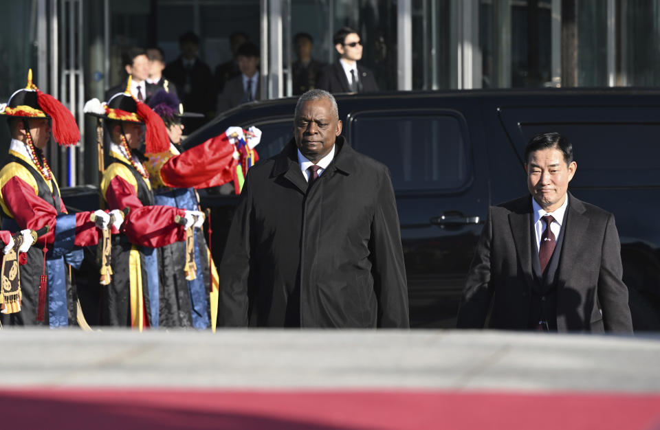 U.S. Secretary of Defense Lloyd Austin, center, and South Korean Defense Minister Shin Won-sik, right, attend a welcome ceremony before their annual security meeting at the Defense Ministry in Seoul, Monday, Nov. 13, 2023 (Jung Yeon-je/Pool Photo via AP)