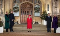 <p>During the height of the COVID-19 pandemic, Queen Elizabeth thanks volunteers and frontline workers outside of Windsor Castle. </p>