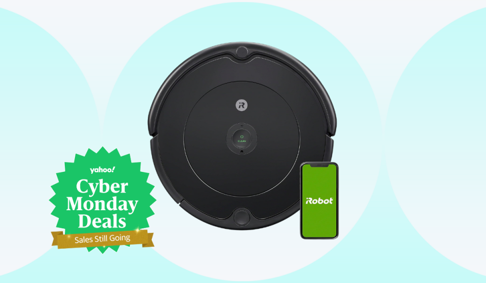 on Yahoo!  Roomba robot vacuum cleaner with a badge that says:  Cyber ​​Monday Deals: Sales Continue