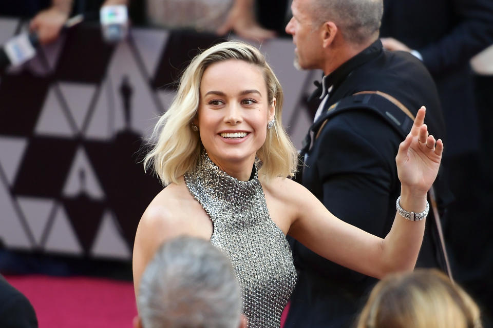 brie waving on the red carpet