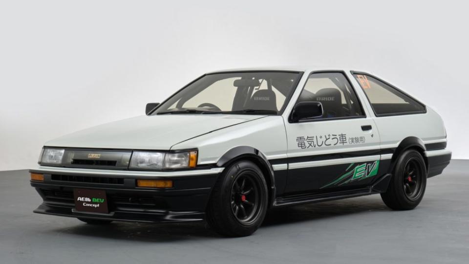 AE86 BEV概念車使用Corolla Levin車體。(圖片來源/ Toyota)