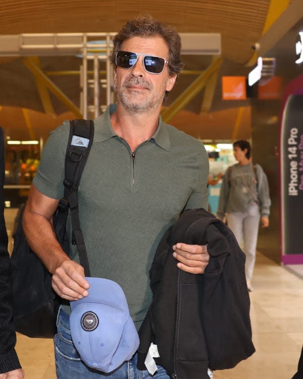 Rodolfo Sancho en el aeropuerto de Madrid