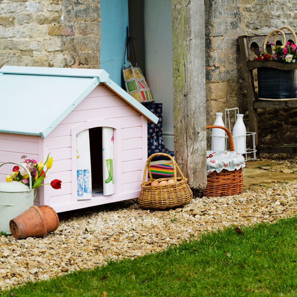 Style garden accessories