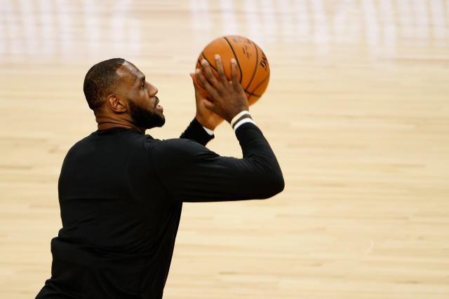 LeBron James Is Reportedly Set To Return To Wearing No. 6