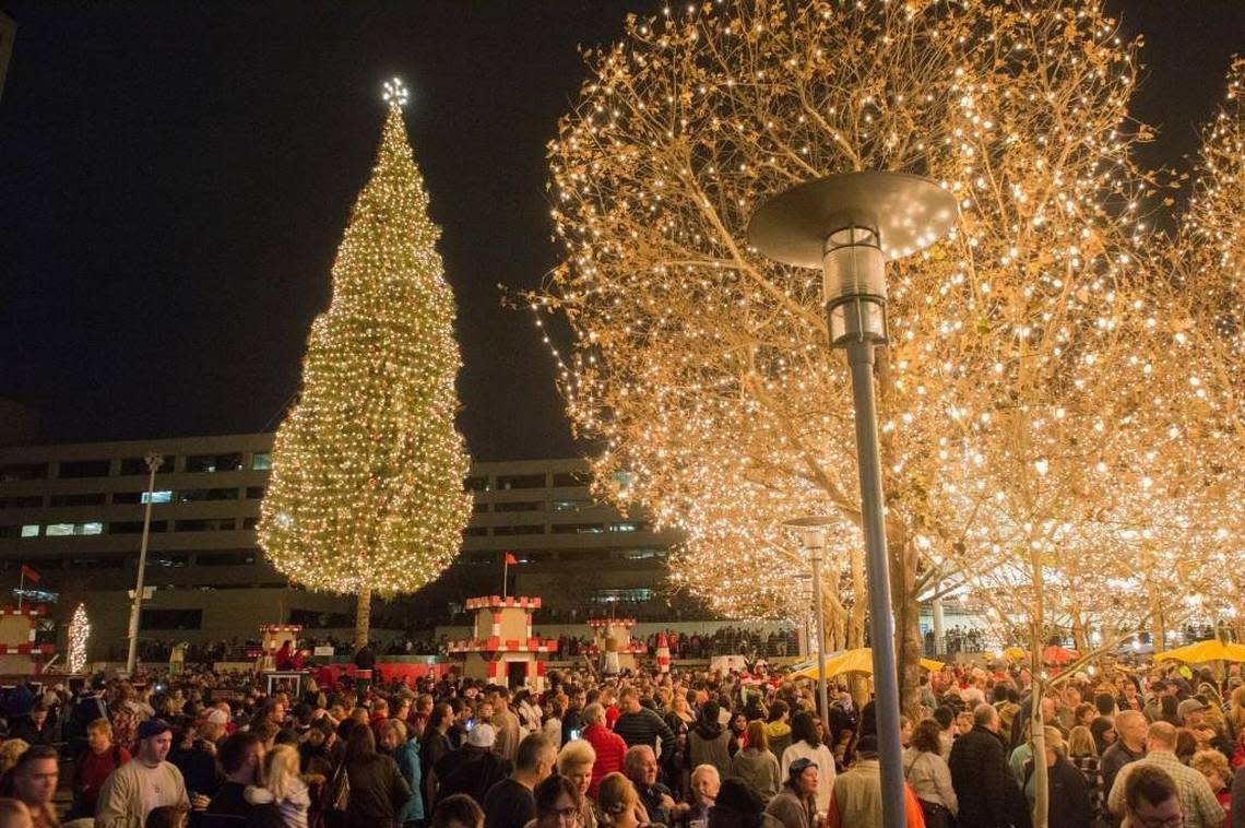 The Mayor’s Christmas Tree at Crown Center