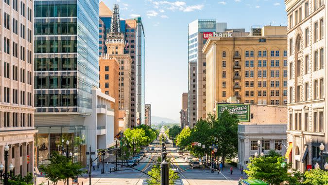 Diminishing perspective on a high-angle view of towers and streets in the centre of Utah's State Capital, Salt Lake City.