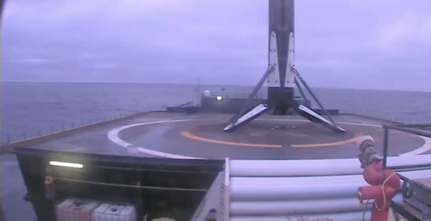 Falcon 9 booster landing