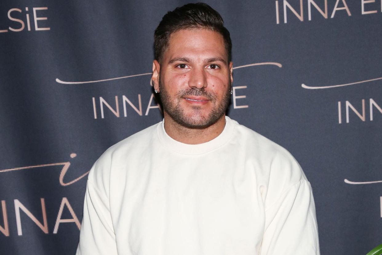 LOS ANGELES, CALIFORNIA - MAY 03: Reality TV Personality Ronnie Ortiz-Magro attends the brand Inna ELSIE new collection 