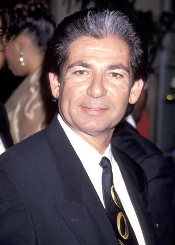 <p>Ron Galella Collection via Getty</p> Robert Kardashian Sr.